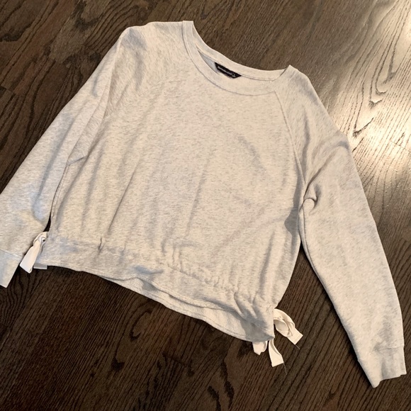Abercrombie & Fitch Sweaters - Women’s sweatshirt with waist bow/tie